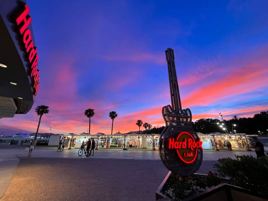 Malaga: Hard Rock Cafe Entrance With Lunch or Dinner - Entertainment and Performances