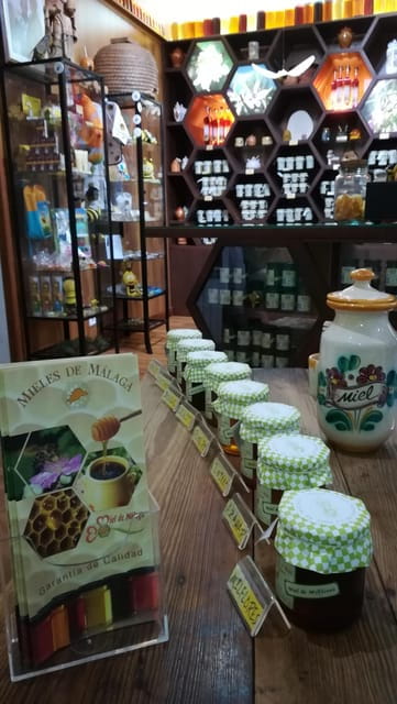 Malaga: Honey Museum and Hives Guided Tour with Tasting - Discovering the Sweet World of Honey in Málaga