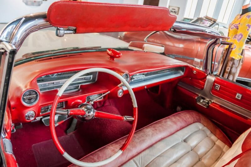 Málaga: Museo del Automóvil y la Moda Ticket - FAQ