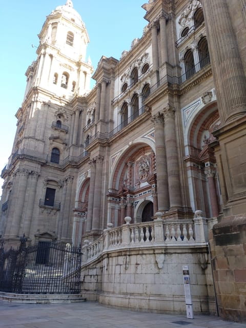 Malaga: Old Tour Walking Tour w/Cathedral & Picasso Museum - Discovering Malaga’s Charm on Foot