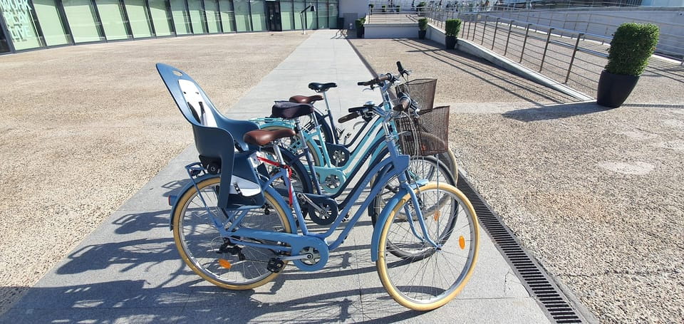 Malaga: Private Bike Rental - Itinerary Highlights and Attractions