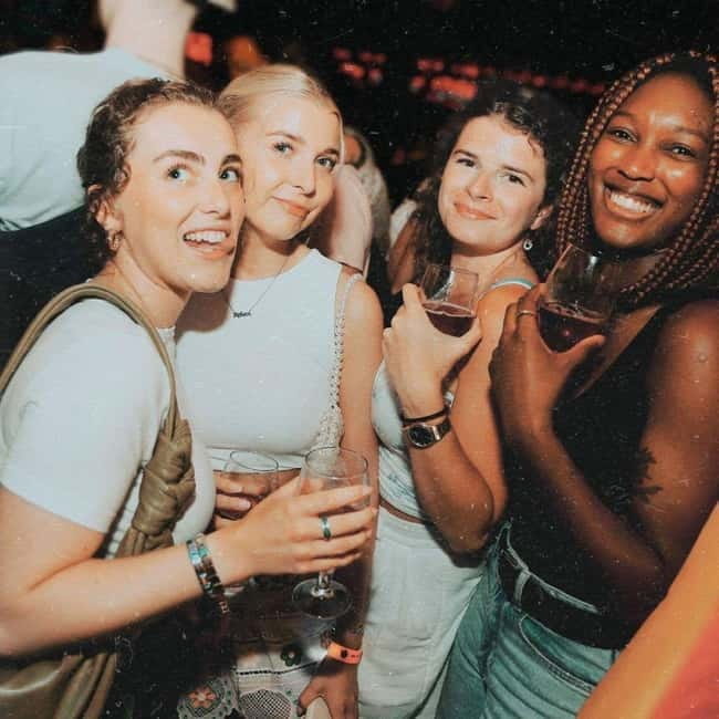 Málaga: Pub Crawl Málaga Madness - Exploring the Málaga Pub Crawl in Detail