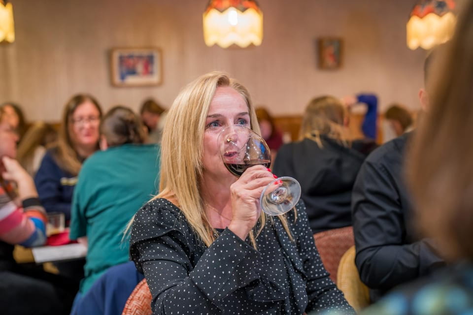 Malaga: Show and Food at Alegría Flamenco and Restaurant - Accessible Accommodations