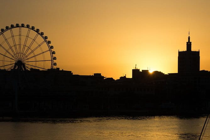 Malaga Sunset Cruise and Restaurant Dinner - Key Points