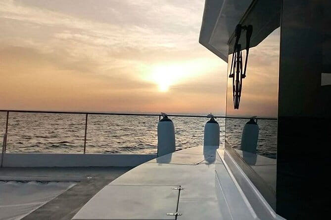 Malaga Sunset Cruise and Restaurant Dinner - FAQ