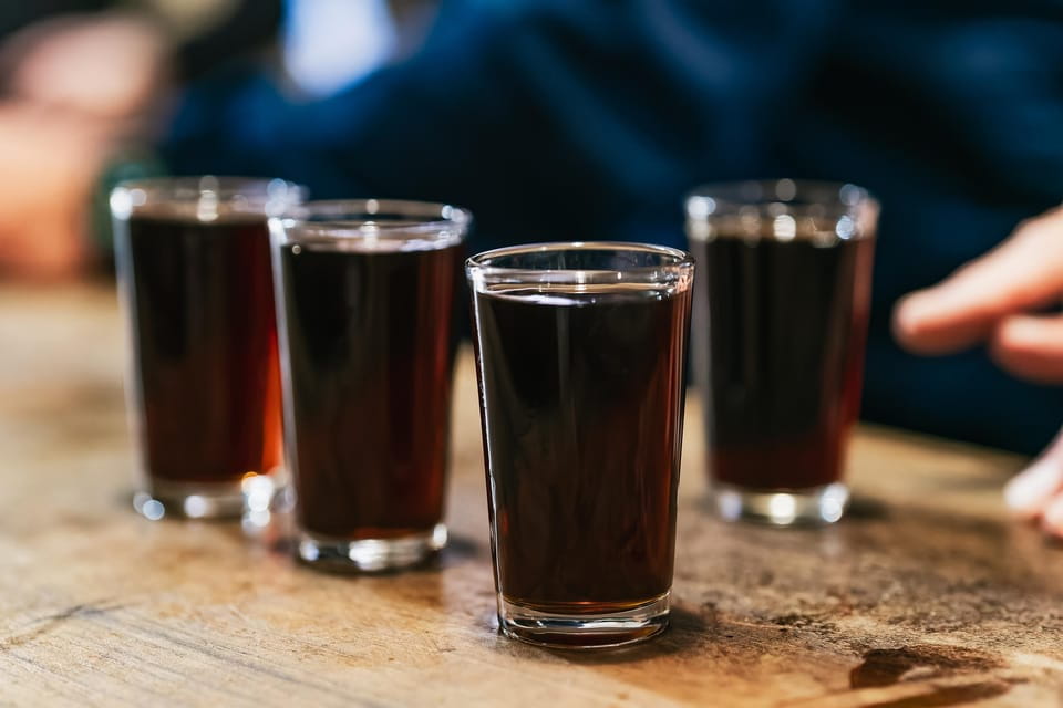 Málaga: Traditional Andalusian Tapas and Wine Tour - Inclusions and Participants