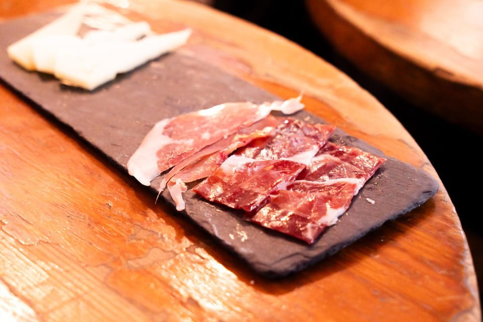 Malaga: Wine and Tapas Tour With Tastings and Drinks - Things To Know