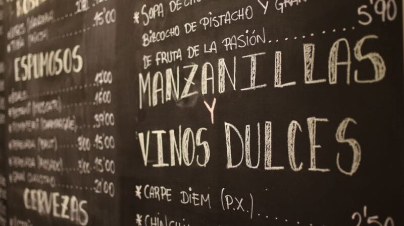 Málaga: Wine & Tapas Tour - An Authentic Taste of Málaga: Wine & Tapas Tour