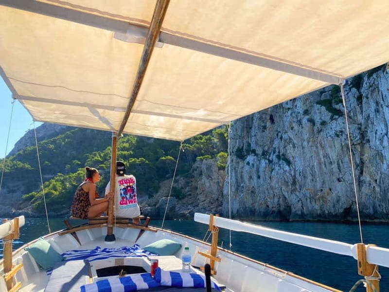 Mallorca: Alcudia: Private Boat Tour with Snorkel - FAQs