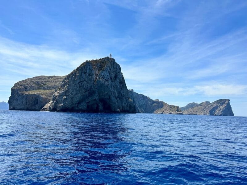 Mallorca: Alcudia private boat trip - The Charm of a Private Mallorca Boat Trip
