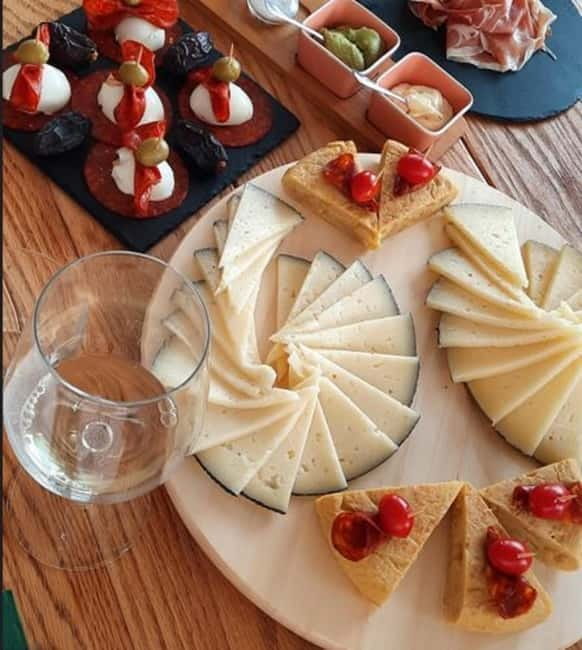 Mallorca: Bodega & Olives Minibustour with wine/oil tasting - Practical Details: What You Need to Know