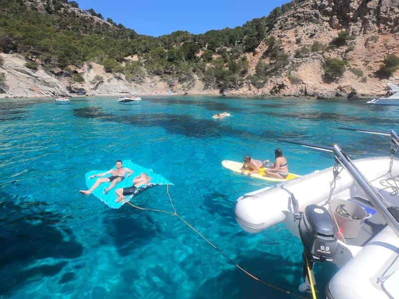 Mallorca: Catamaran Boat Tour with Tapas - Practical Tips for Your Day on the Water