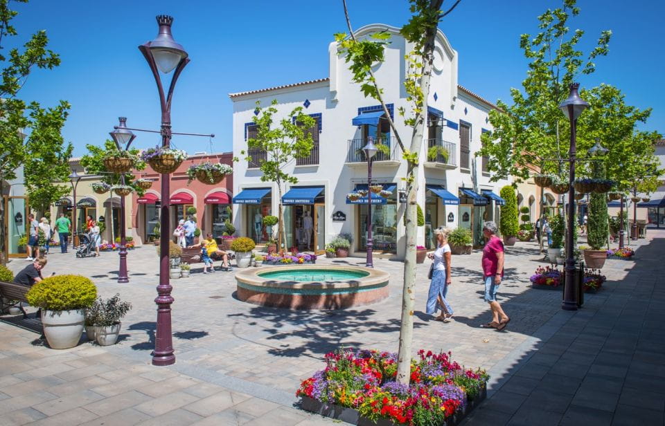 Mallorca: Fashion Outlet Shopping Excursion by Bus - Highlights of the Outlet