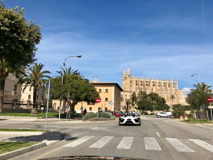 Mallorca: Formula Car Tour - Included Amenities and Rentals