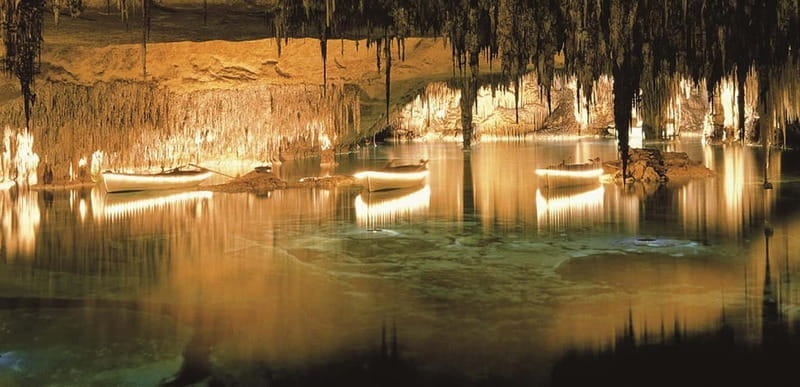 Mallorca: Half-day of Natural Wonders at the Drach Caves - Exploring the Caves of Drach: What to Expect