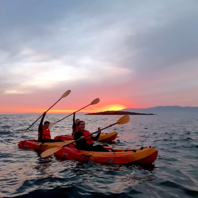Mallorca: Kayak Sunset Tour From Can Pastilla Beach - Highlights of the Sunset Tour