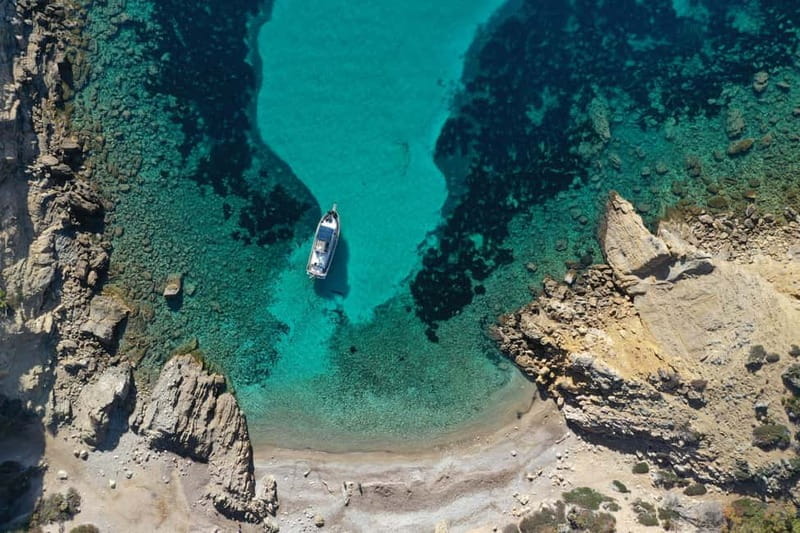 Mallorca: Private boat tour in Palma de Mallorca - Mallorca: Private Boat Tour in Palma de Mallorca — A Sun-Soaked Escape