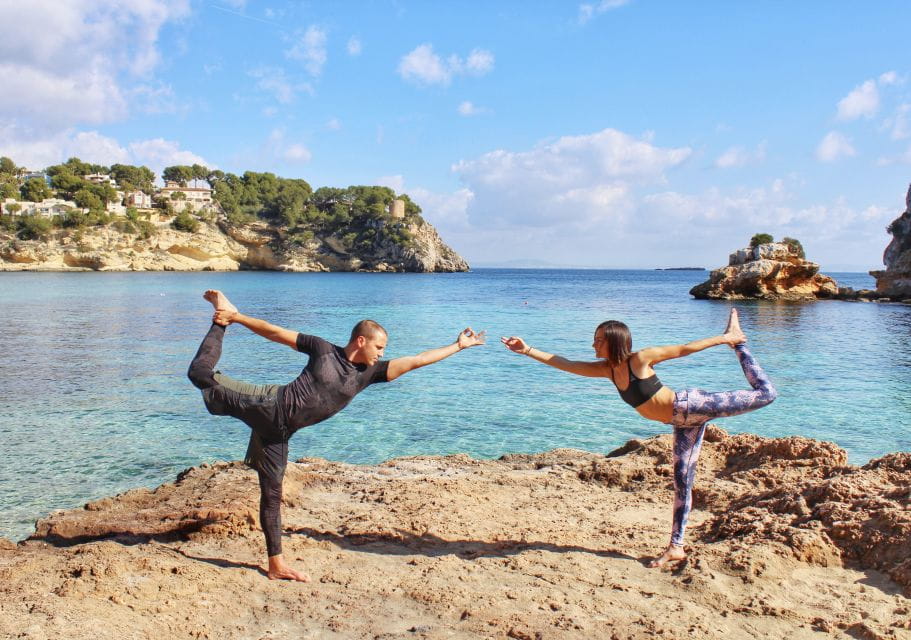 Mallorca: Yoga and Brunch on Palmanova Beach - Suitability and Accessibility
