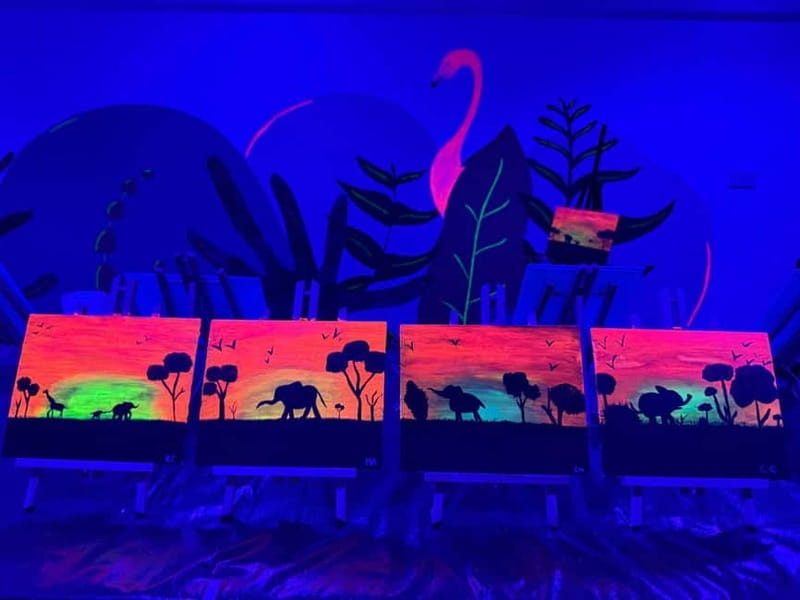 Malta: Glow-in-the-Dark Drink & Paint Experience - Frequently Asked Questions