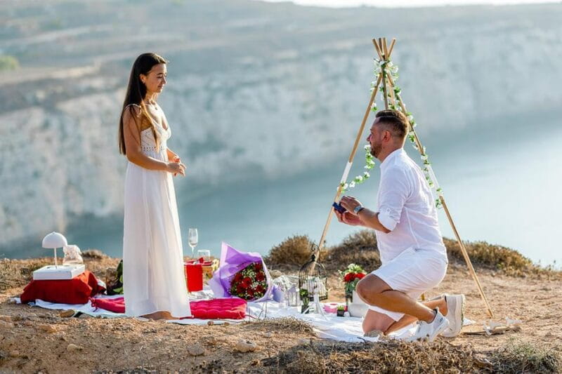 Malta: Marrige Proposal with Scenic Views and Picnic - FAQ