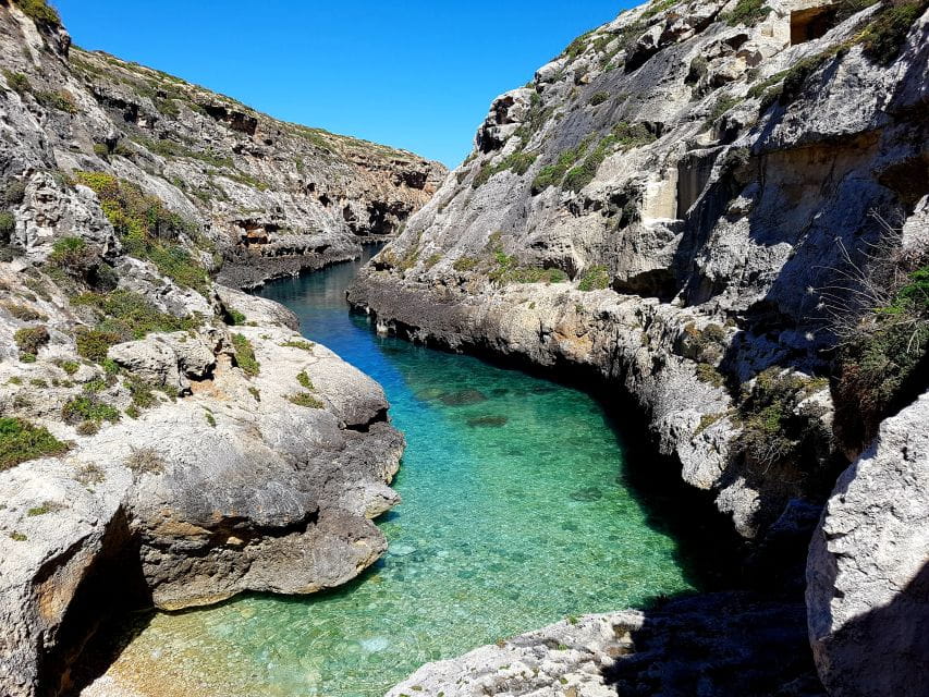 Malta: Private Boat Charter to Blue-Lagoon, Gozo & Comino - Key Points