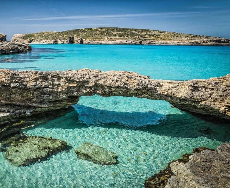 Malta: Private Boat Cruise with Caves, Beaches & Swim Stops - Discovering the Charm of Malta from the Water