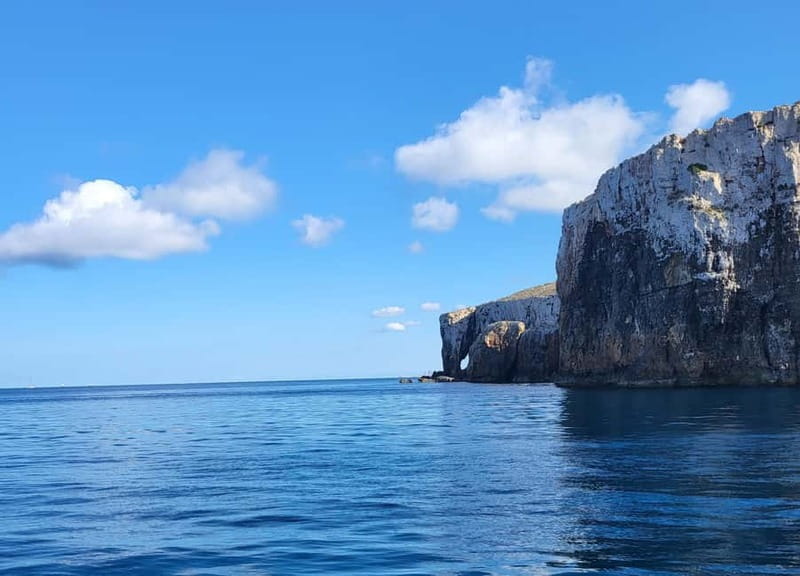 Malta: Private Boat Trip to Comino, Blue Lagoon & Gozo - Discovering Gozo’s Rugged Charm