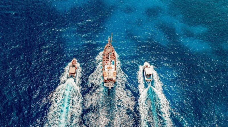 Malta: Private Charter around Comino and Blue lagoon - Comfort and amenities: what makes this boat stand out?