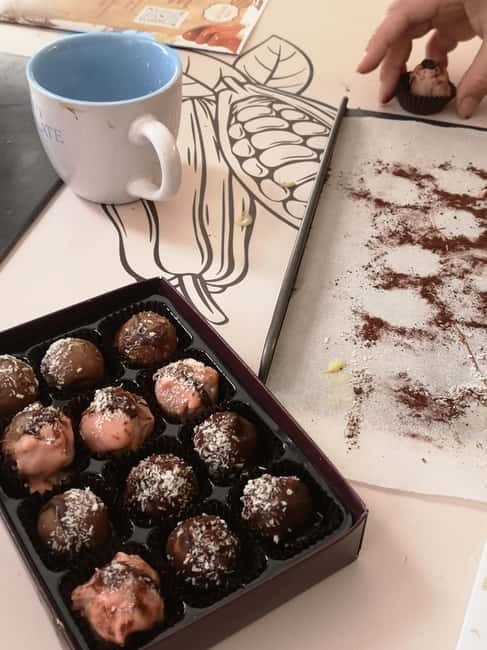 Malta: Truffle Making Master Class - Entering a World of Chocolate: The Venue and Atmosphere