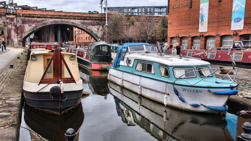 Manchester: Highlights & Hidden Gems Private Walking Tour - Key points / Takeaways