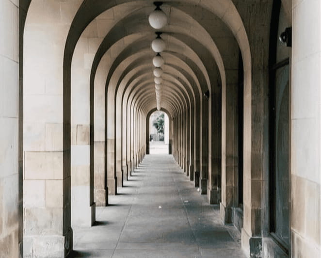 Manchester: Sightseeing Walking Custom Tour with a Guide - Key Points / Takeaways