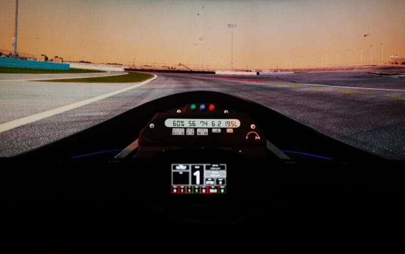 Manchester: Trax Social Racing Simulator Experience - Our Take in a Nutshell