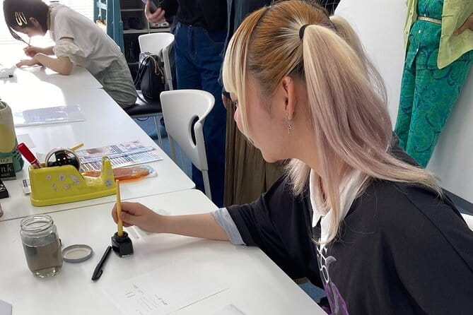 Manga Artist Experience With Professional Guidance in Tokyo - Booking Information and Pricing