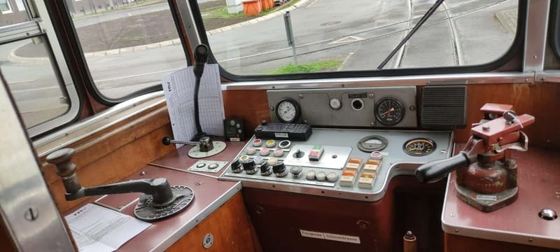 Mannheim: City tour with the historic streetcar - A Closer Look at the Mannheim Streetcar Tour Experience