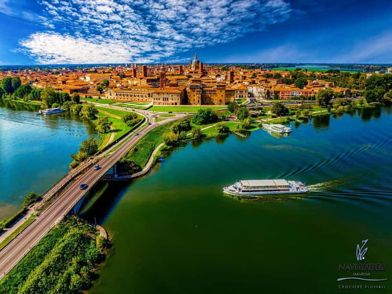 Mantua: Panoramic city navigation + protected oasis + guide on board - The Mantua Waterway Experience: A Detailed Look