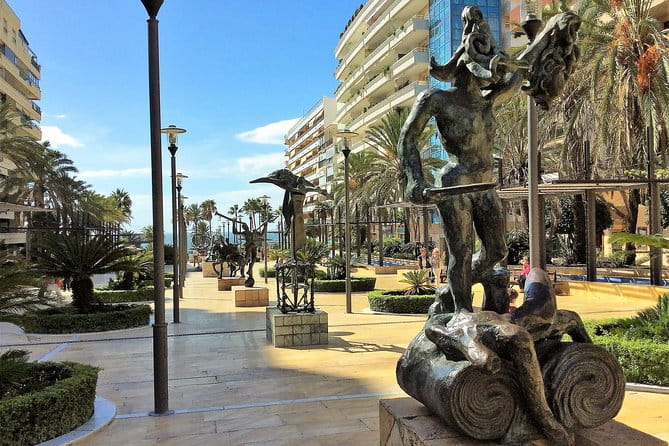 Marbella: group walking Tour - FAQs