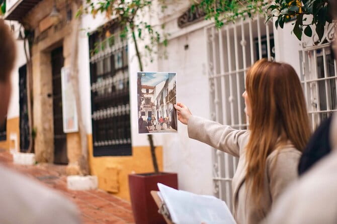 Marbella Old Town: Authentic Tapas Food Tour With Local Guide - Introduction: A Blend of Flavors and History