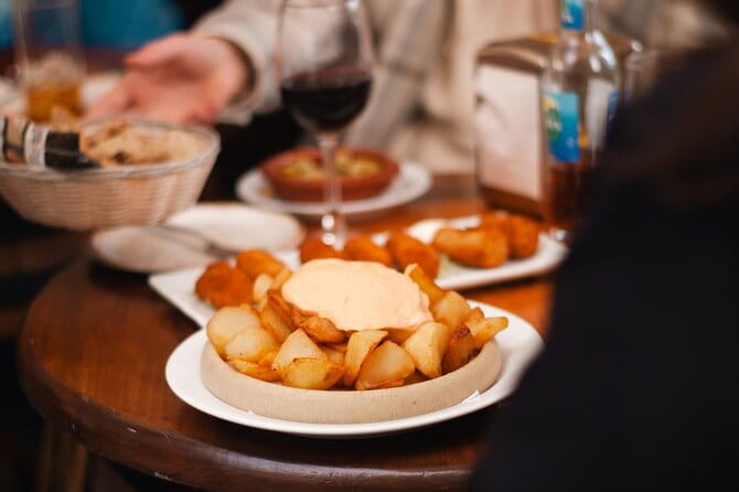 Marbella Old Town: Authentic Tapas Food Tour With Local Guide - What the Tour Includes and Its Value