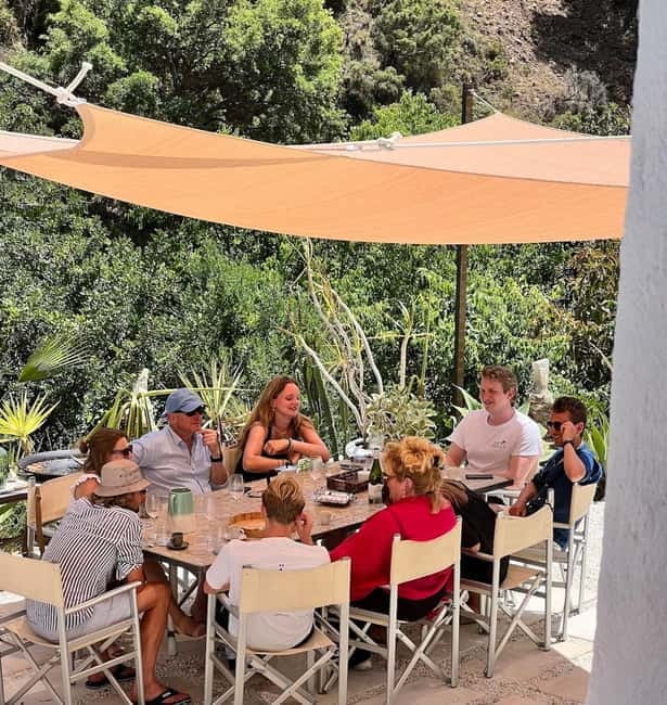 Marbella Paella Cooking Show in a Private Finca with Lunch - FAQ