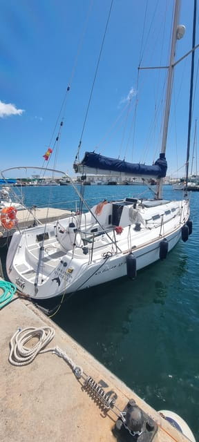 Marbella: Sailboat Trip Dolphins, Tour Drinks-Snacks,3 Hour - Language Options