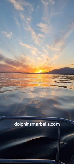 Marbella: sunset sailboat trip Drinks-Snacks,2 hour - Key points / Takeaways