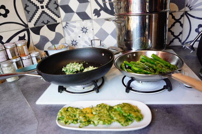 Market Tour and French Cooking Class in Annecy With a Local - Logistics and Accommodations