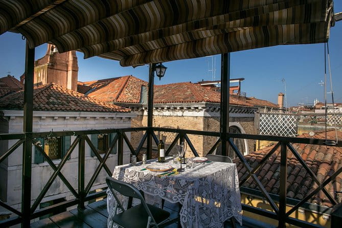 Market Tour & Dining at a Local's Home in Venice - Practical Details and Tips