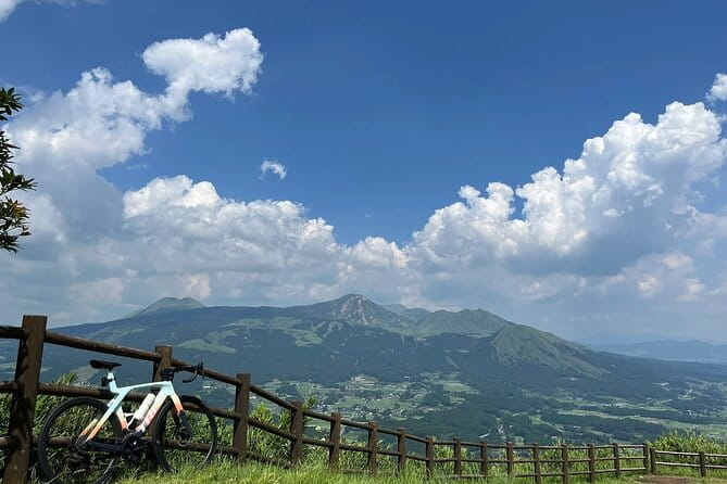 Marlin 6 E-Bike XS Mt. Aso Journey From Kumamoto Airport - Exploring Mt. Aso