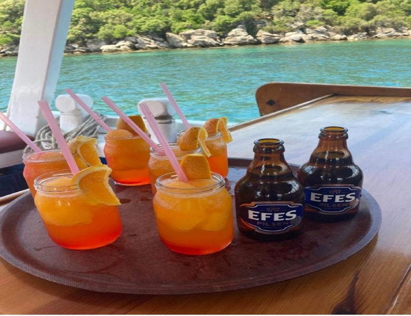 Marmaris Pirate Boat W/ Lunch, Unlimited Drinks & Foam Party - Onboard Activities