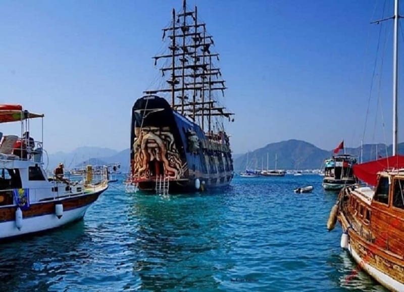 Marmaris: Pirate Cruise, Lunch, Soft Drinks - The Ultimate Party: Foam, Disco, and Onboard Activities