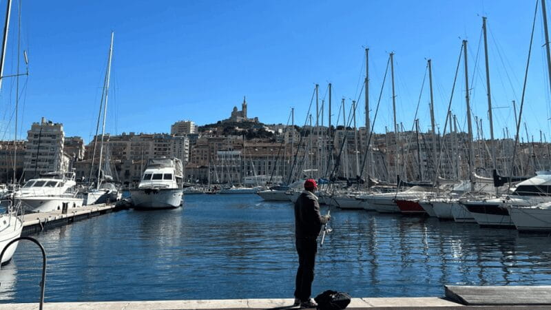Marseille and Aix-en-Provence: culture, history and art of living - Discovering Marseille: The Old Port and Notre-Dame de la Garde