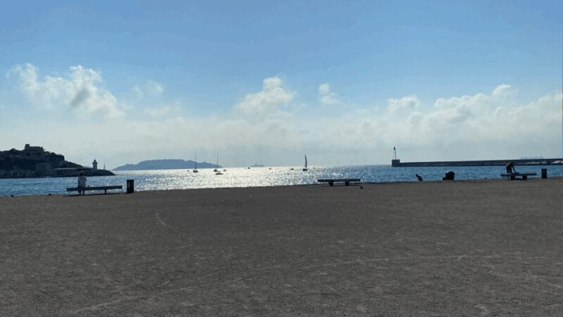 Marseille and Aix-en-Provence: culture, history and art of living - Practical Details: Logistics, Value, and Tips