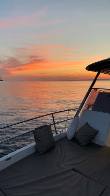 Marseille: Aperitif on a boat from the Old Port - Setting Sail from Marseille’s Old Port