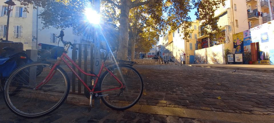 Marseille: Discover on a Walking Tour the Charm of the City - Key Points